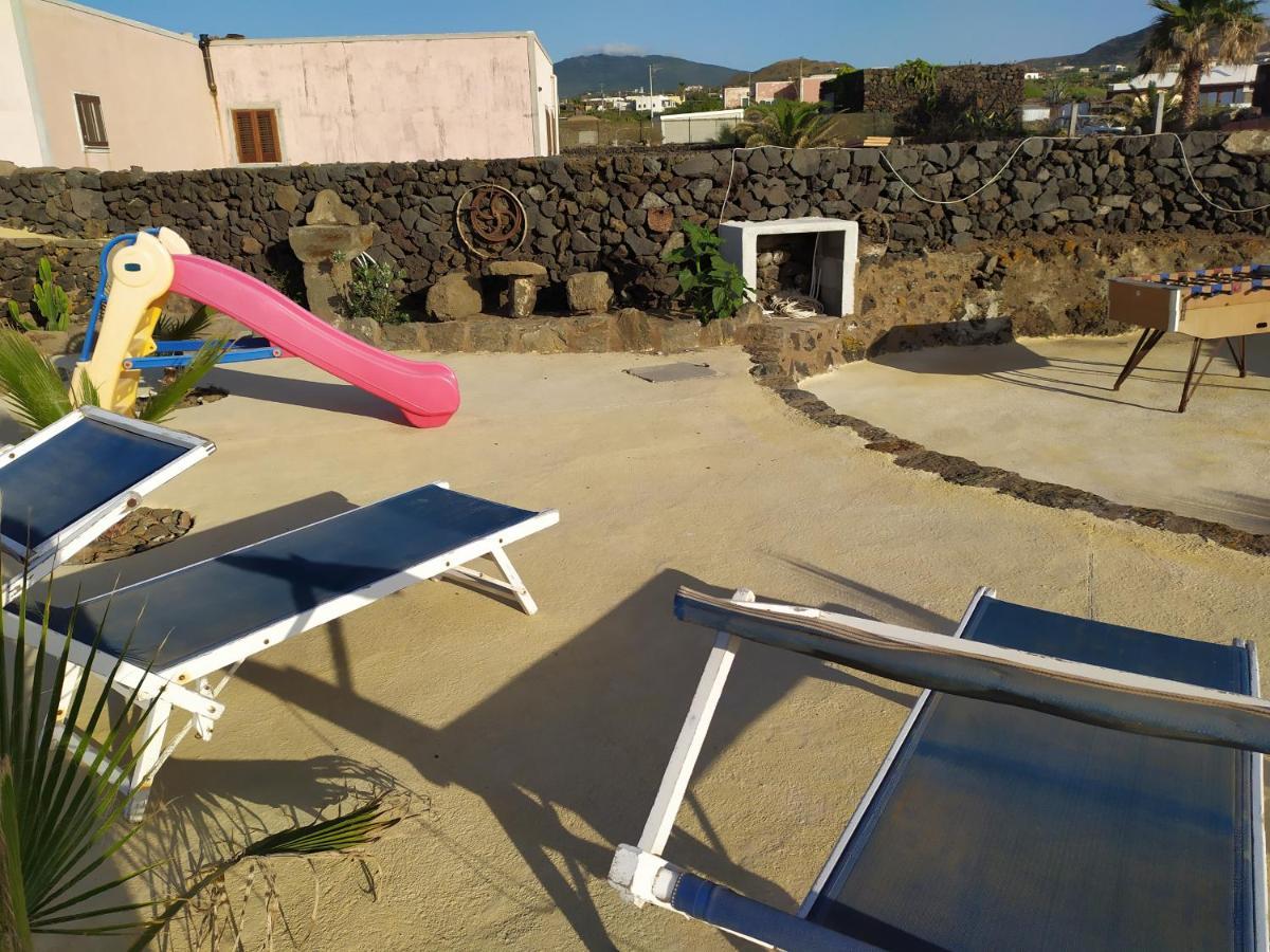 Scialu & Riscialu Apartment Pantelleria Luaran gambar